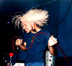 Inox Kapell live, Blauer Salon, Augsburg, 03.10.2000. Foto: Bernd Spring